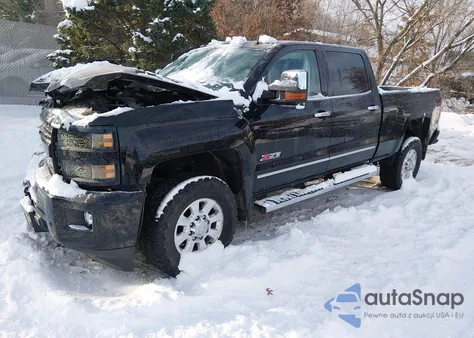 2015 Chevrolet Silverado 2500Hd Ltz from USA, damaged, VIN 1GC1KWE8XFF623194